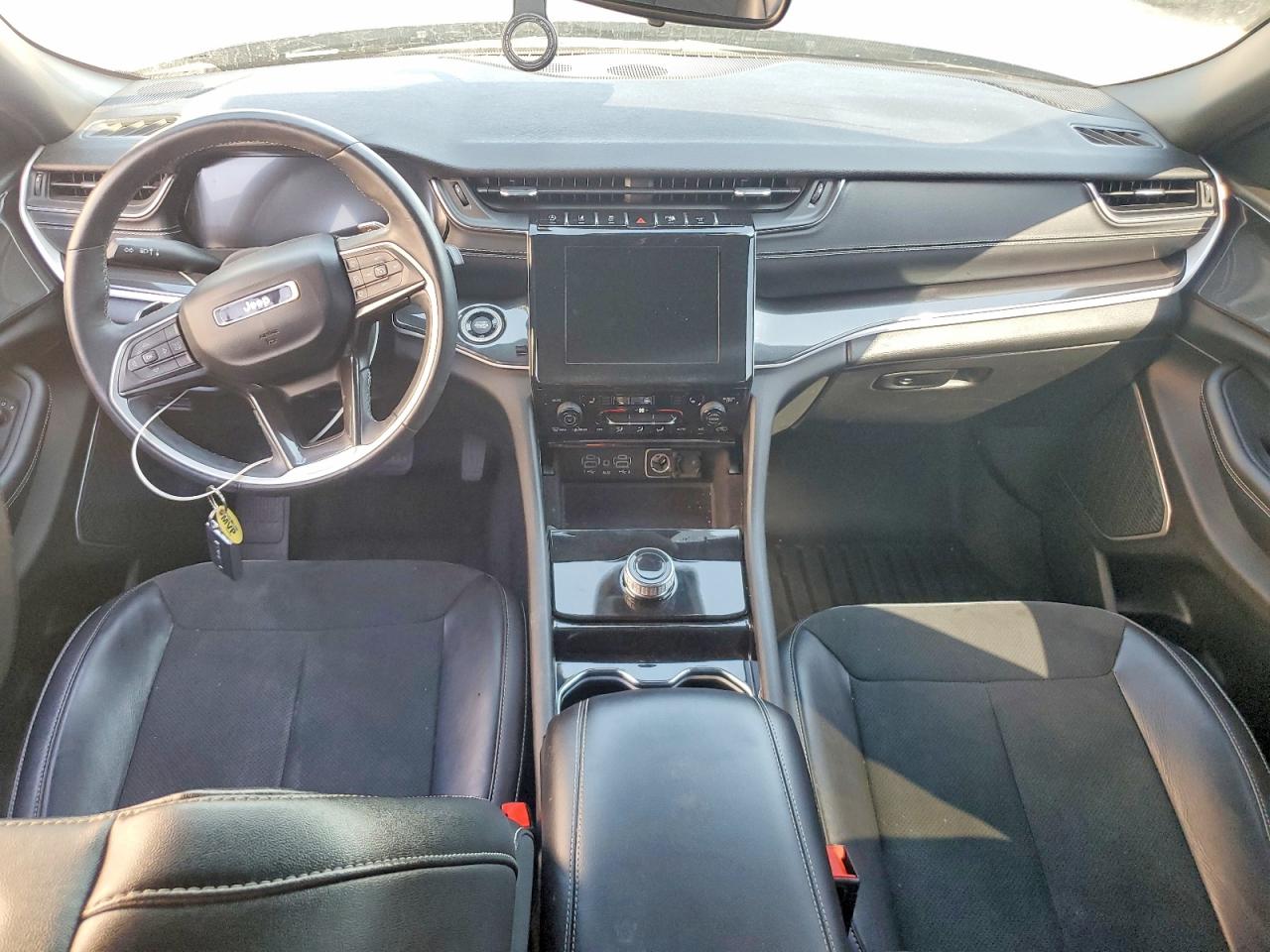 Jeep Cherokee L Laredo