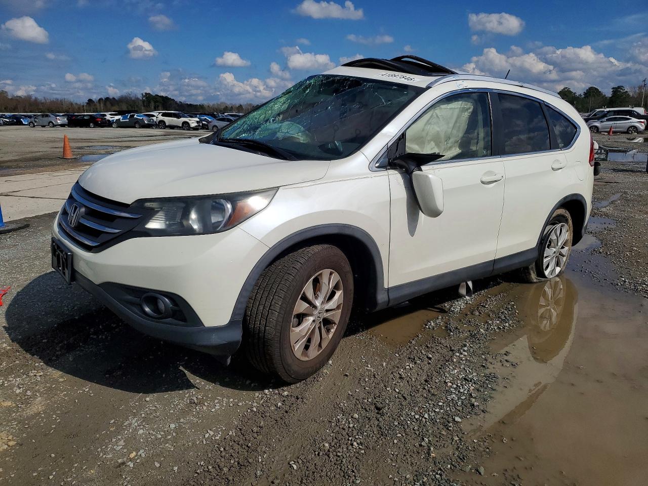Salvage Honda Crv Image