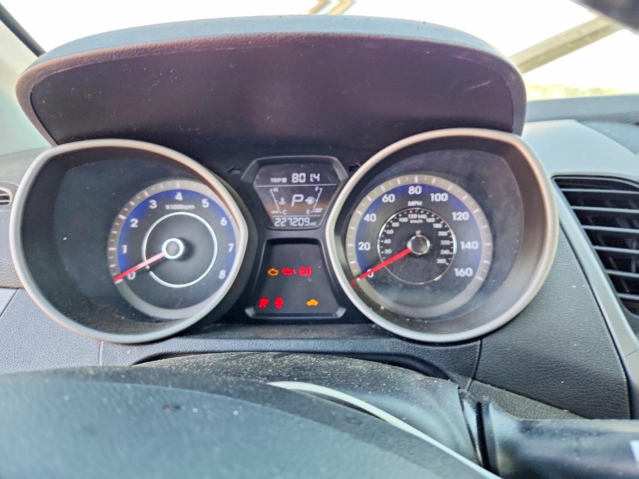 Hyundai ELANTRA Value Edition