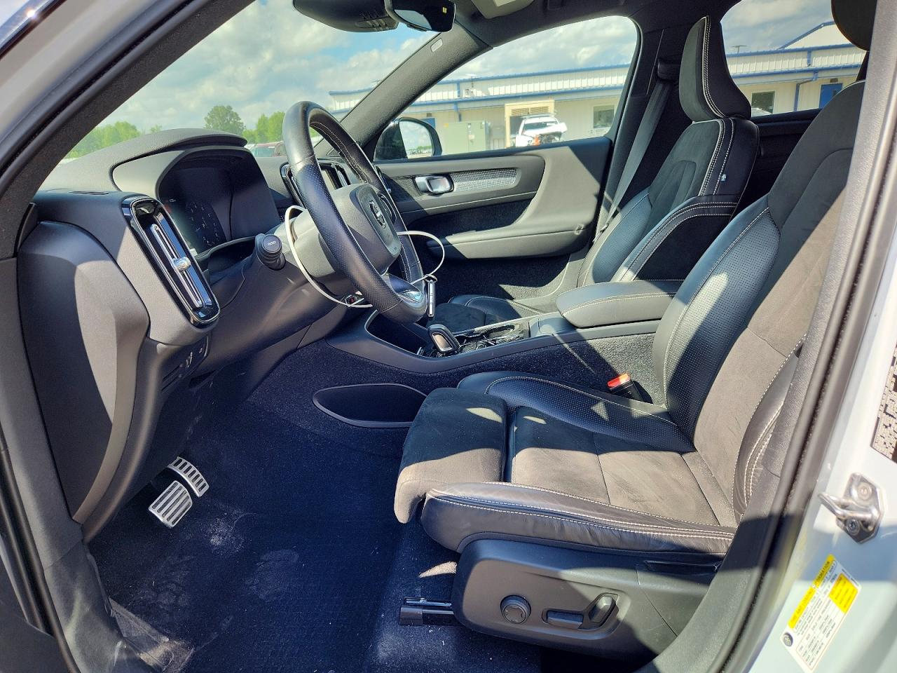 Volvo XC40 T5 R-design