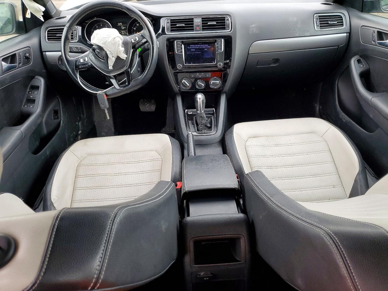 Volkswagen Jetta Sport