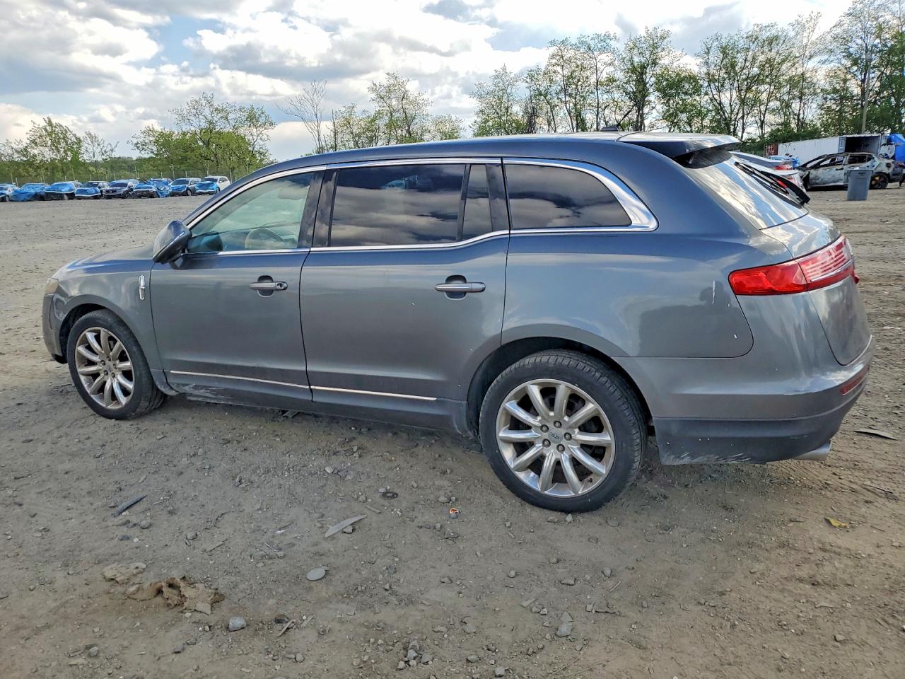 Lincoln MKT