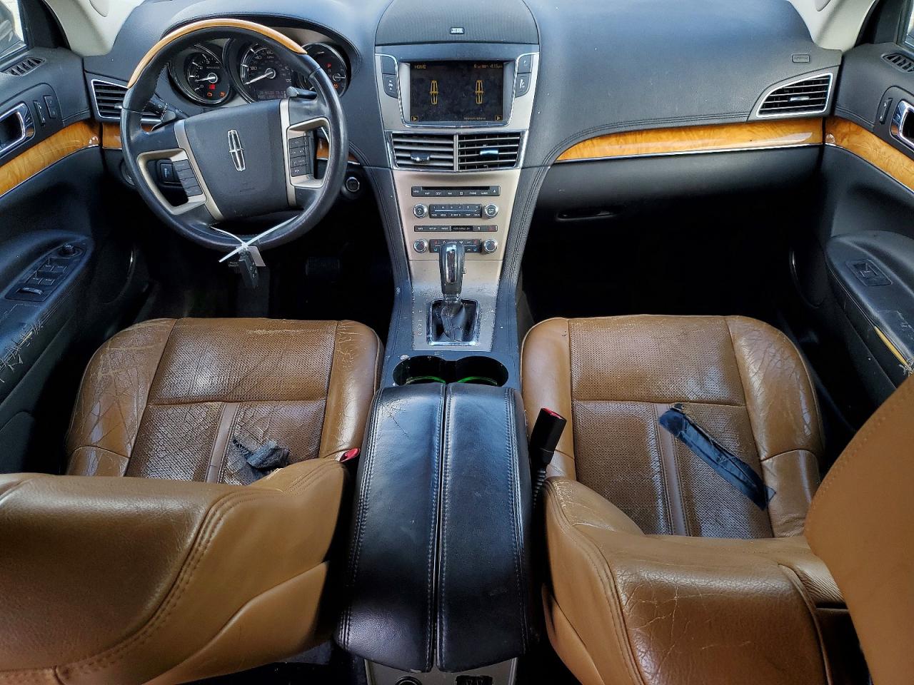 Lincoln MKT