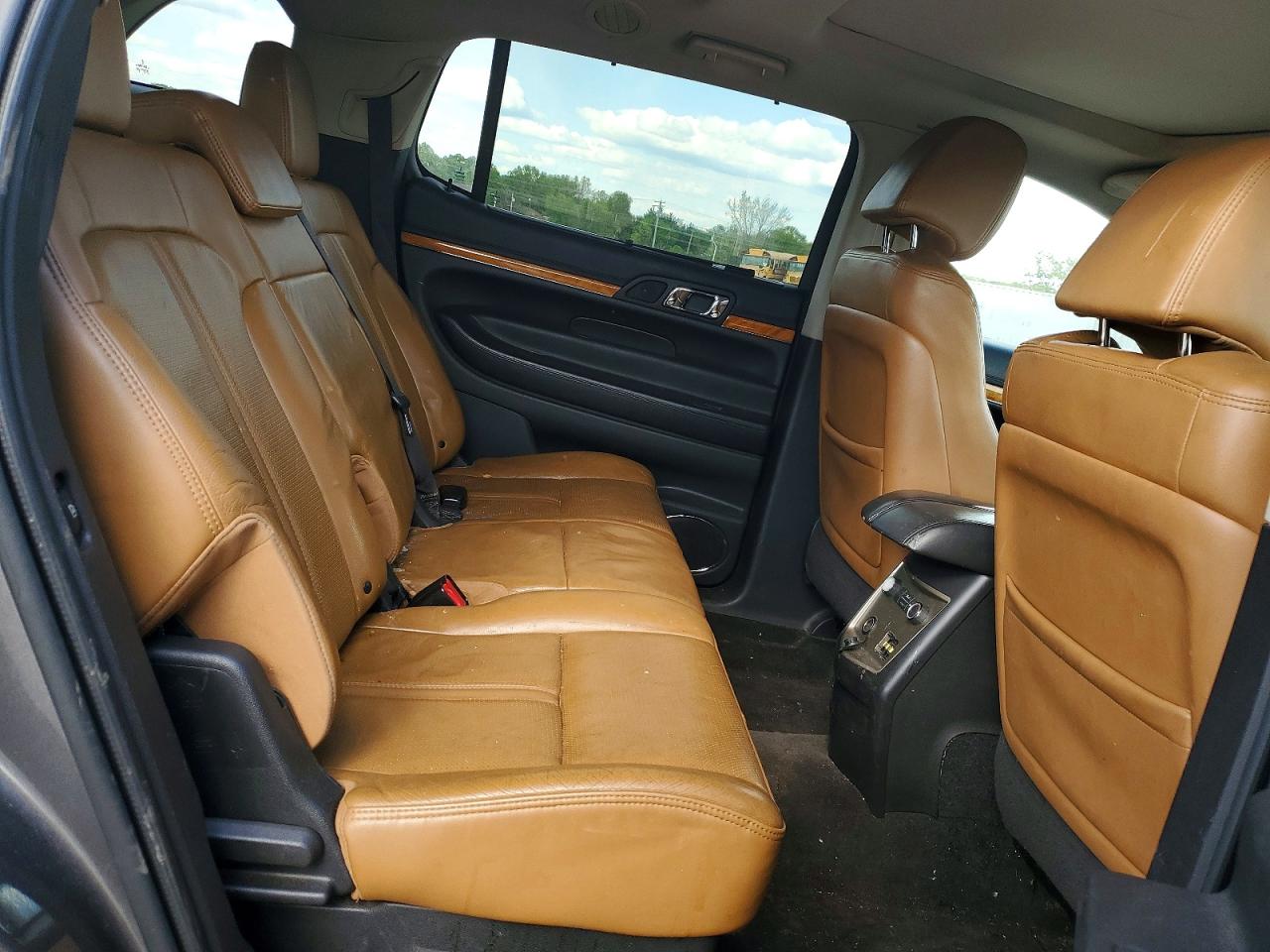 Lincoln MKT