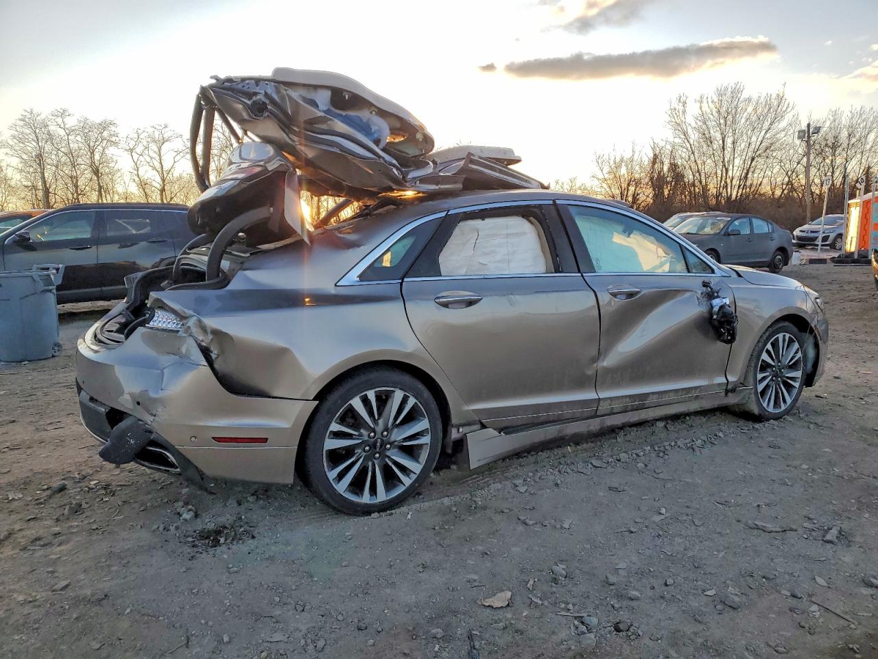 Lincoln MKZ Reserve