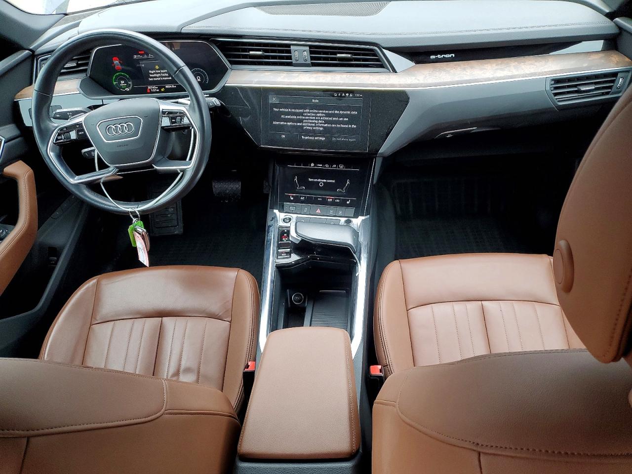 Audi e-tron Premium