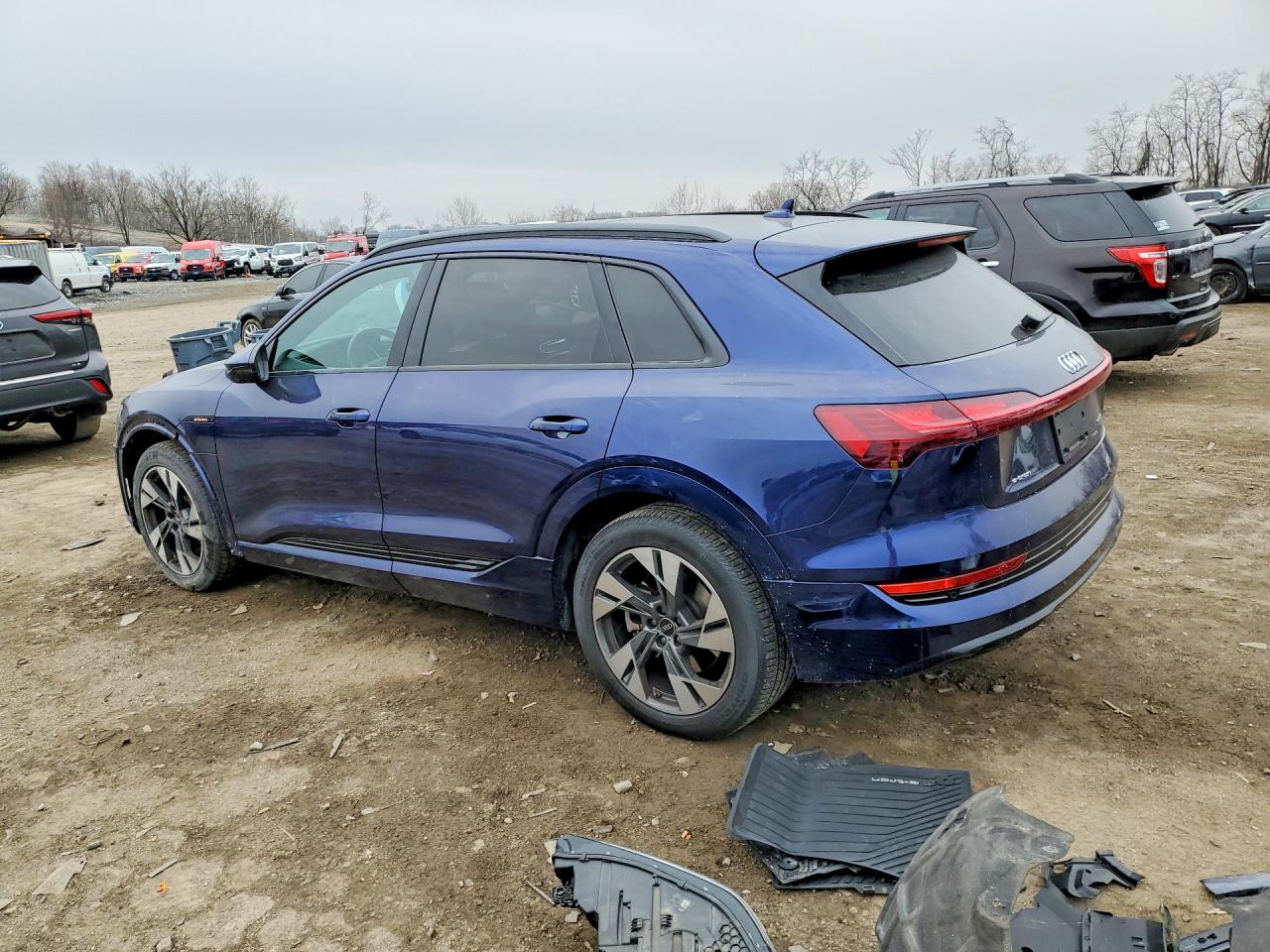 Audi e-tron Premium