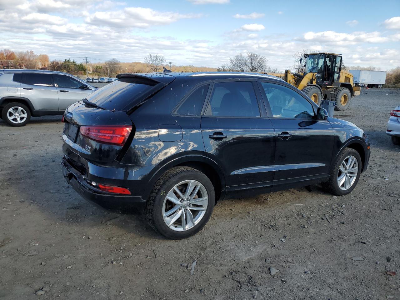 Audi Q3 Premium