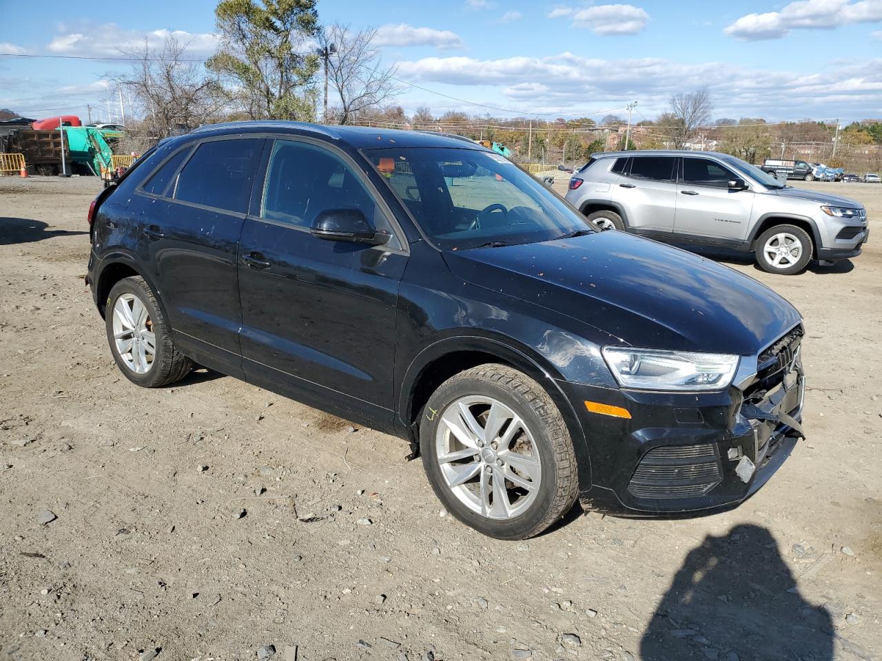 Audi Q3 Premium