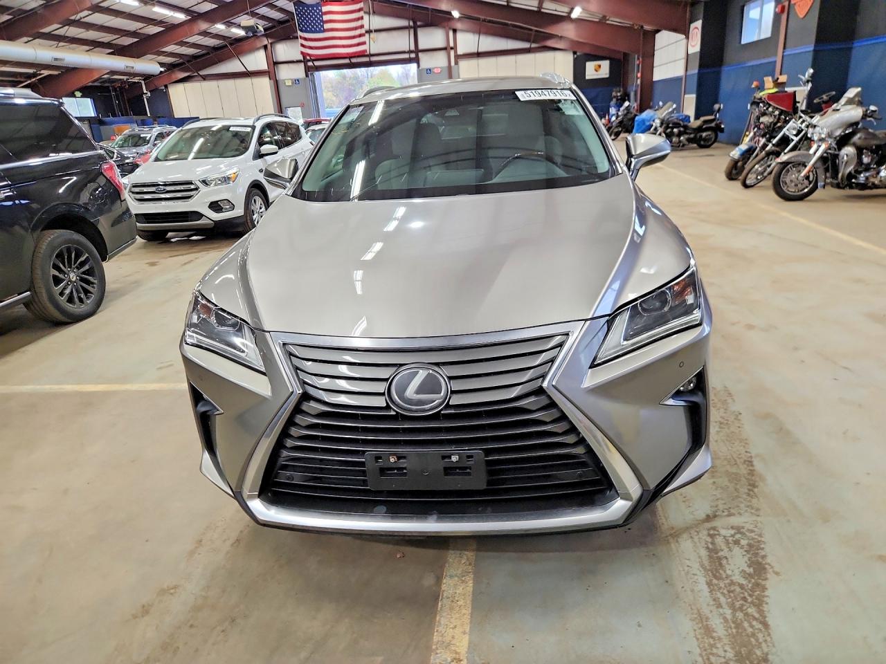 Lexus RX Base