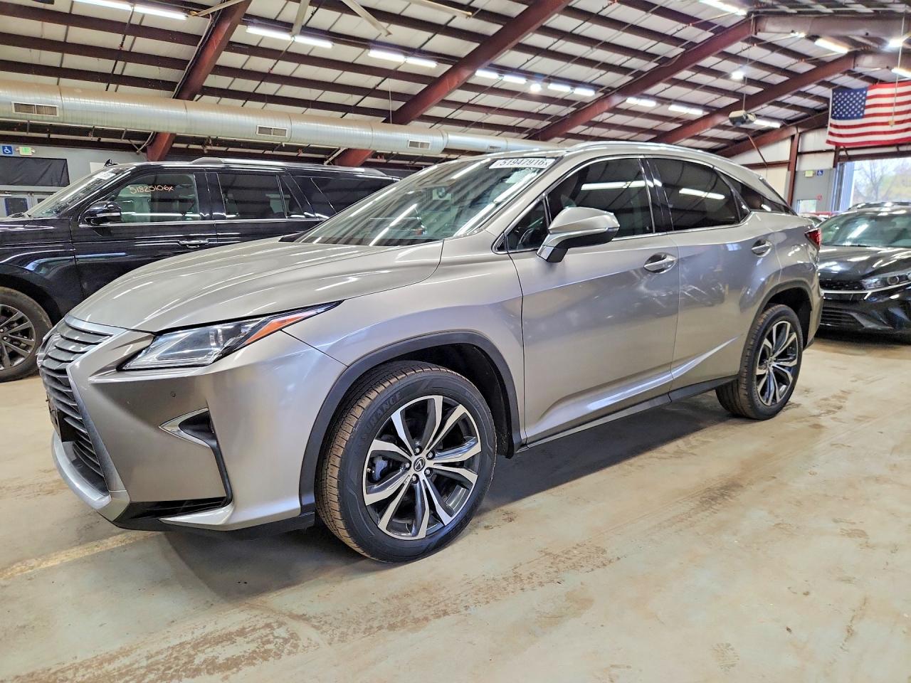 Salvage Lexus RX Image
