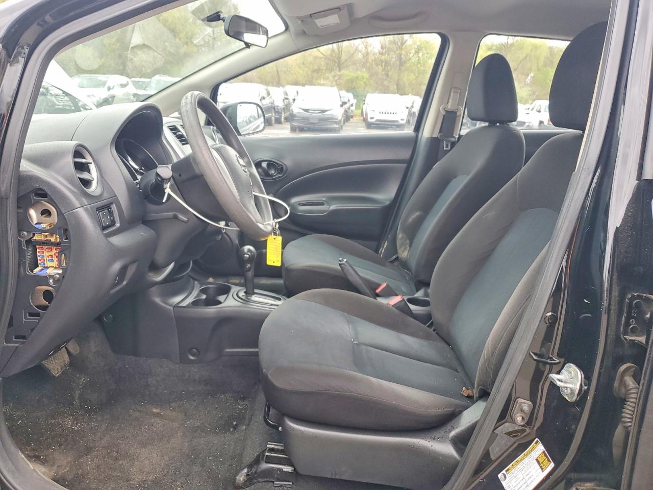 Nissan Versa S Plus