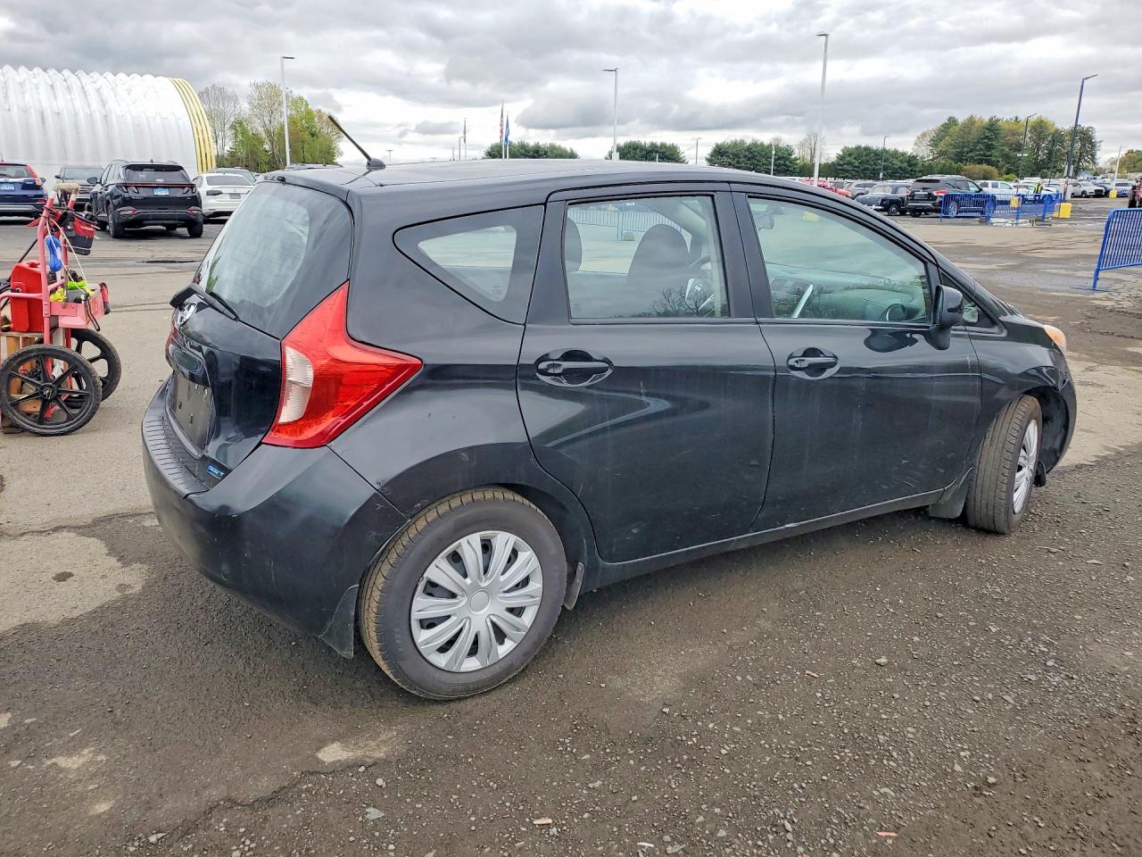 Nissan Versa S Plus