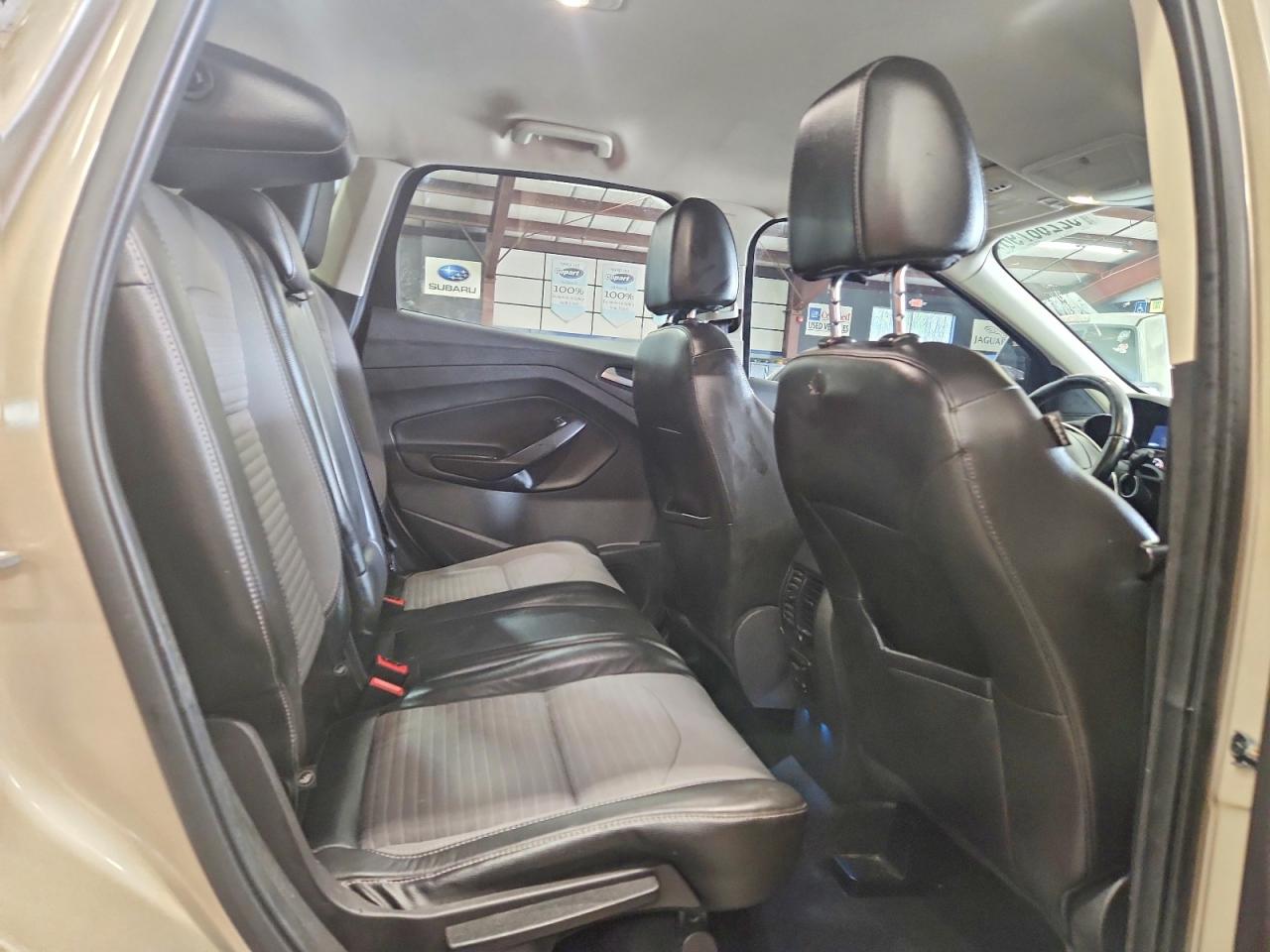 Ford Escape Titanium