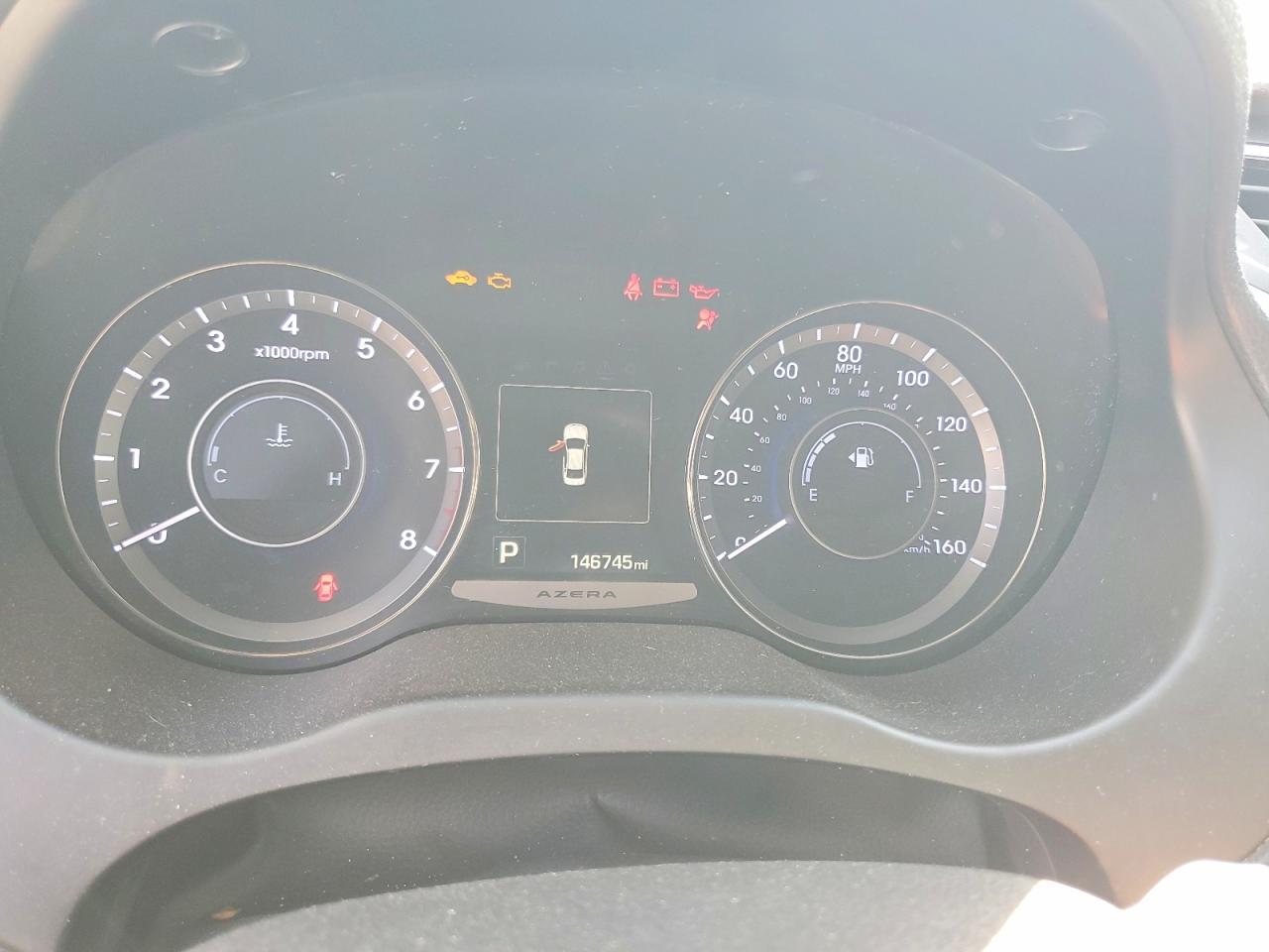 Hyundai Azera Base