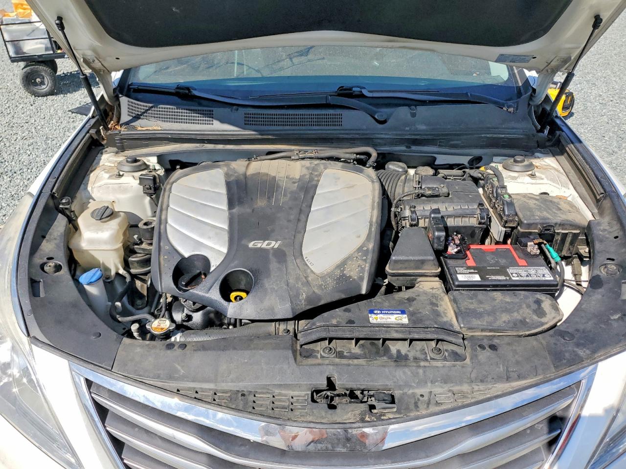Hyundai Azera Base