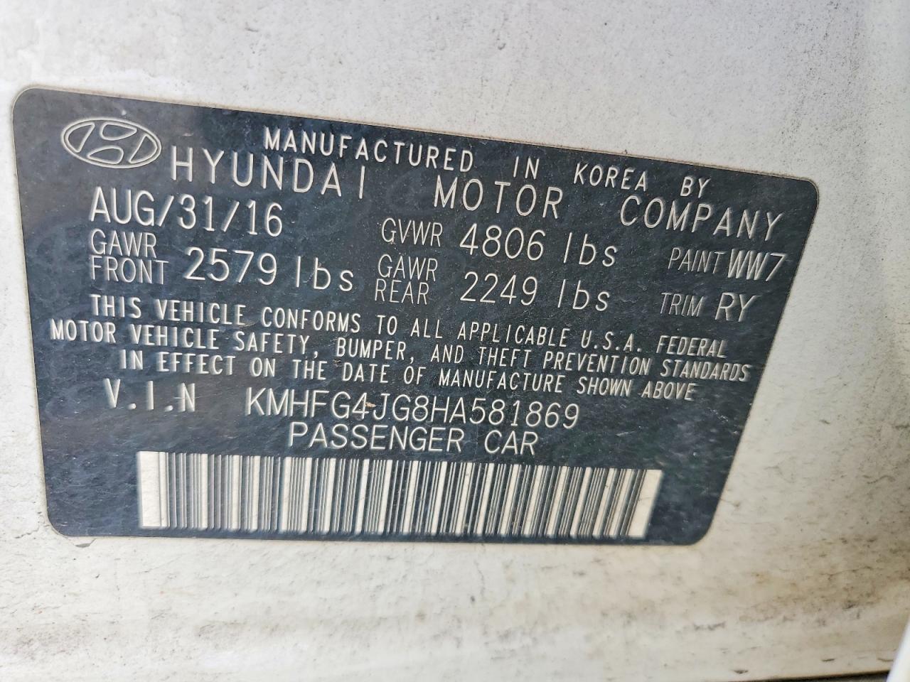 Hyundai Azera Base