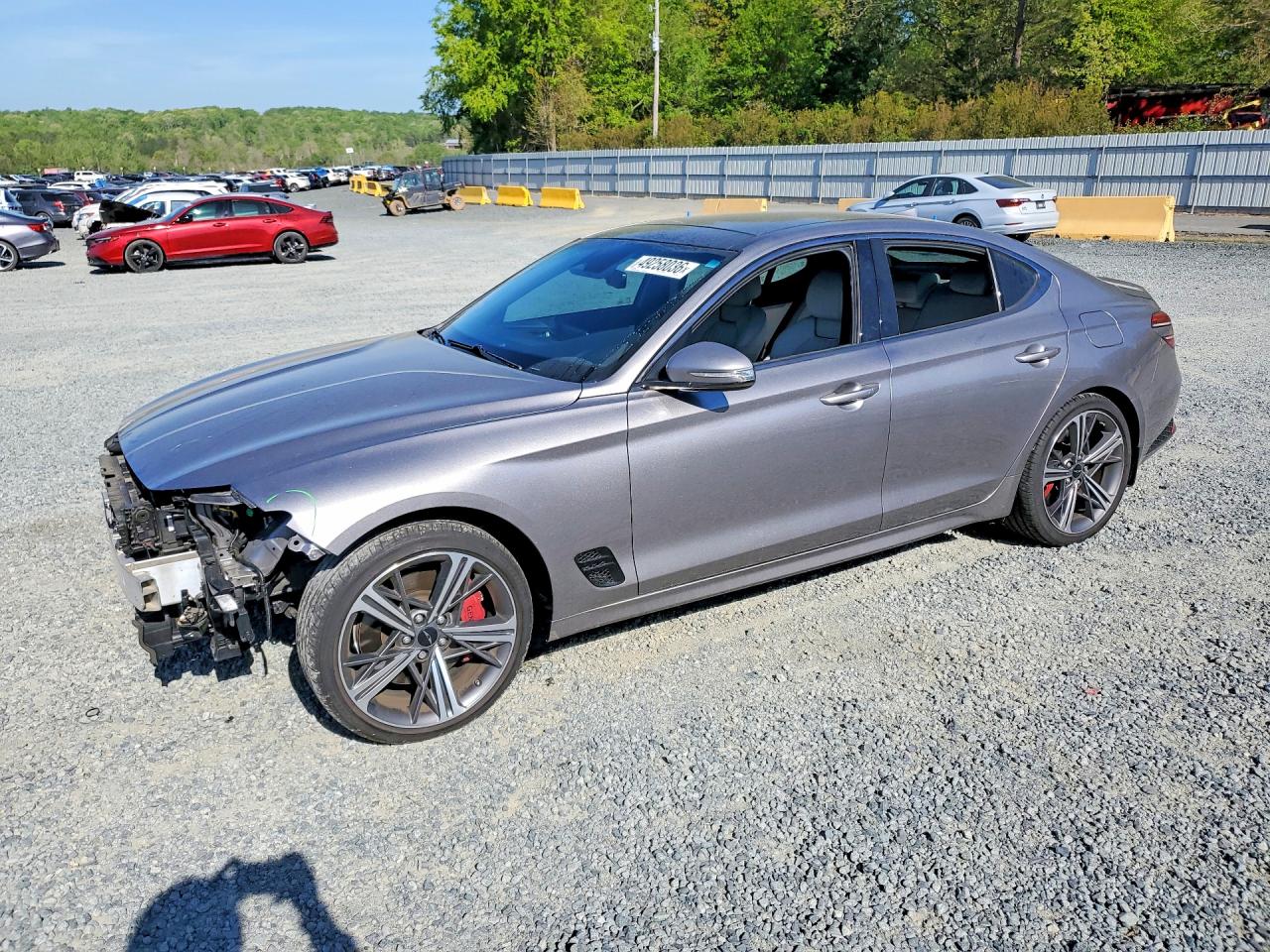 Salvage Genesis G70 2.5t S Image