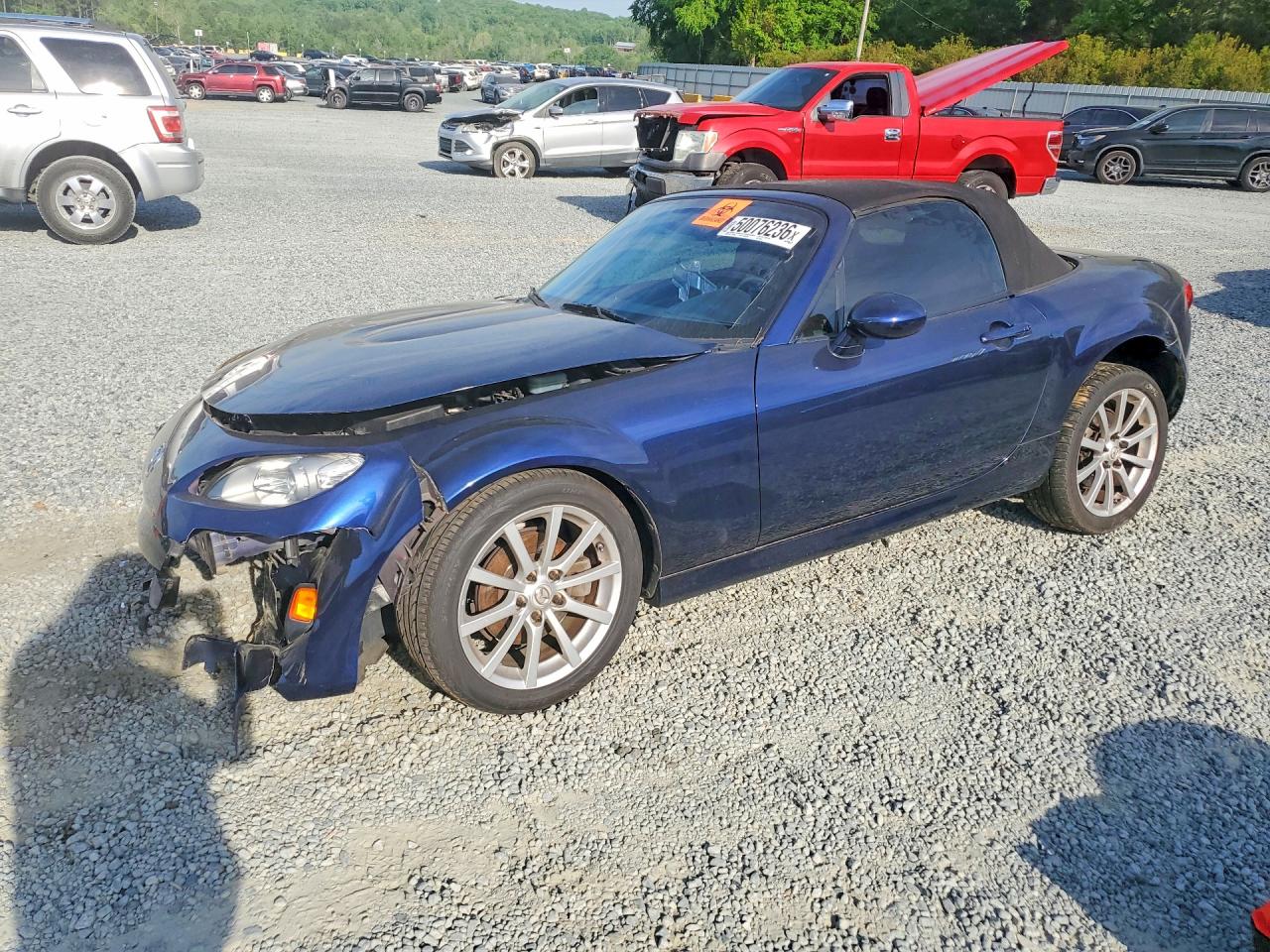 Salvage Mazda Mx5 Image