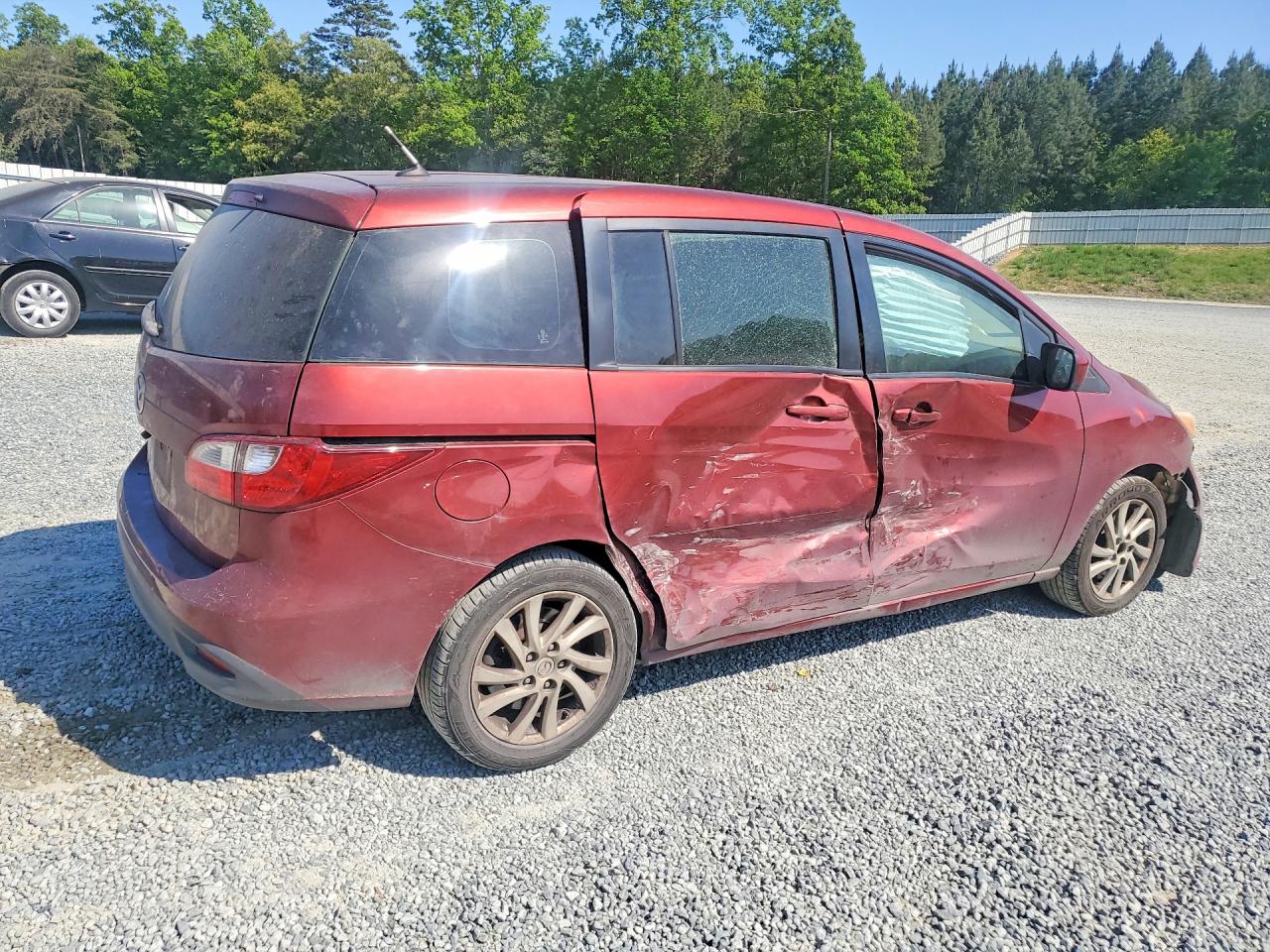 Mazda 5