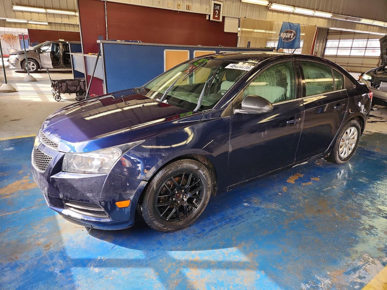 Salvage Chevrolet Cruze Image