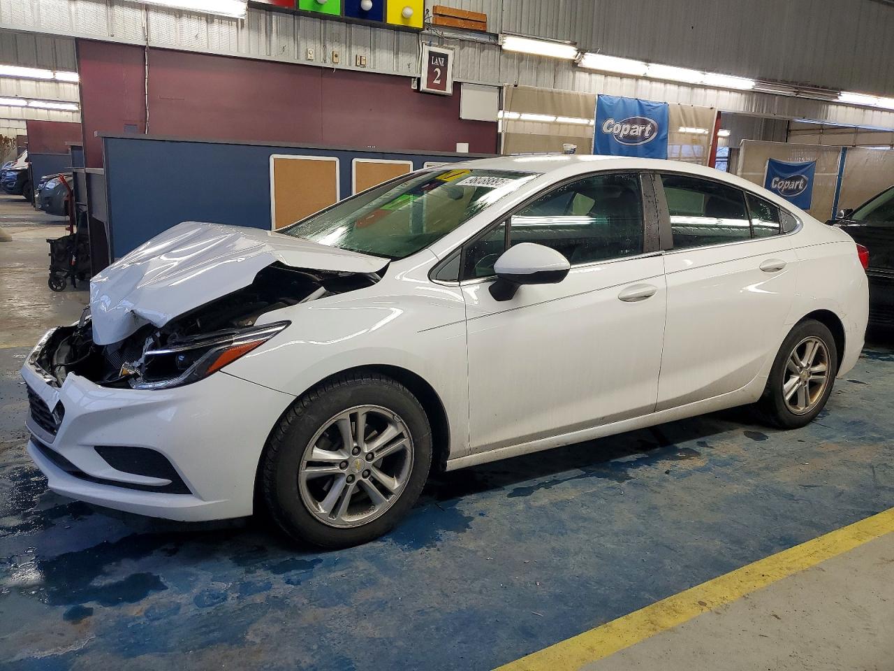 Salvage Chevrolet Cruze Image
