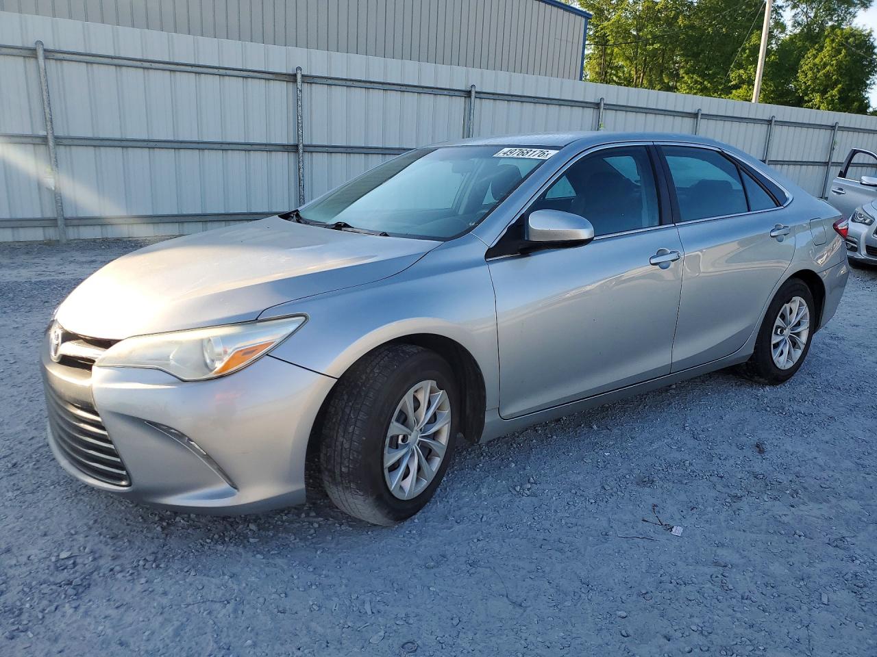 Salvage Toyota Camry Image
