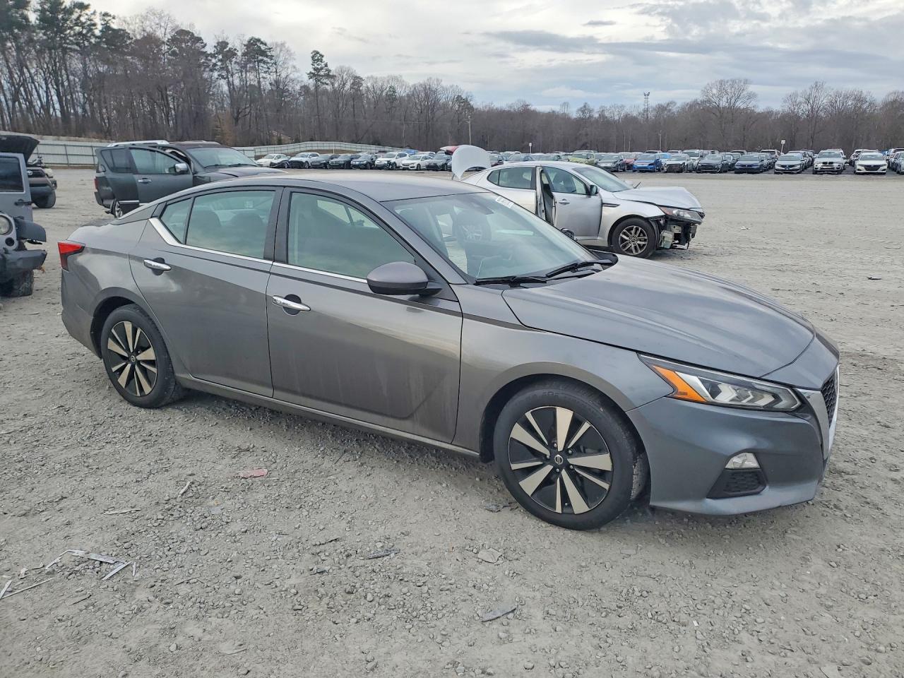 Nissan Altima Sv