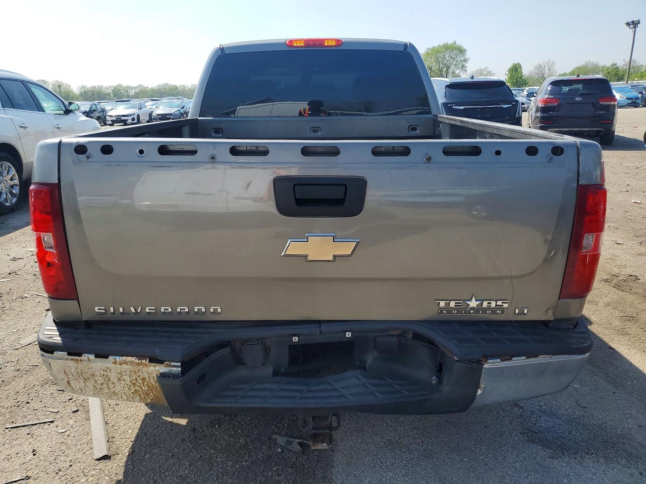 Chevrolet Silverado C1500