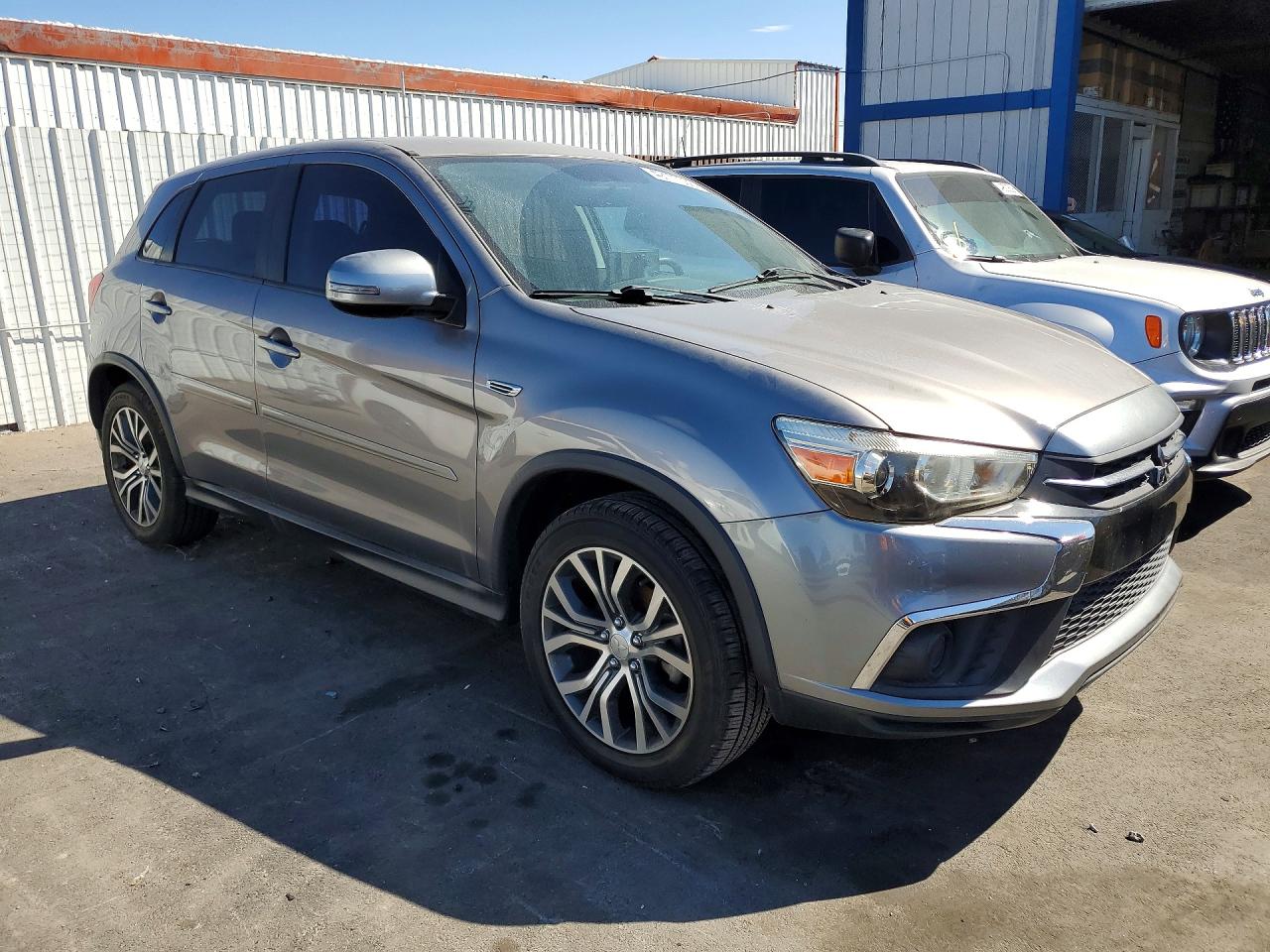 Mitsubishi Outlander Es