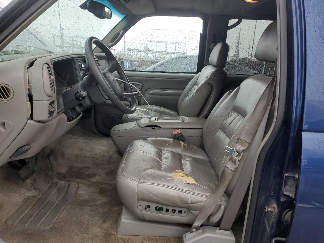 Chevrolet Suburban C1500