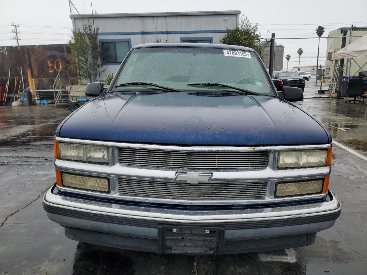 Chevrolet Suburban C1500