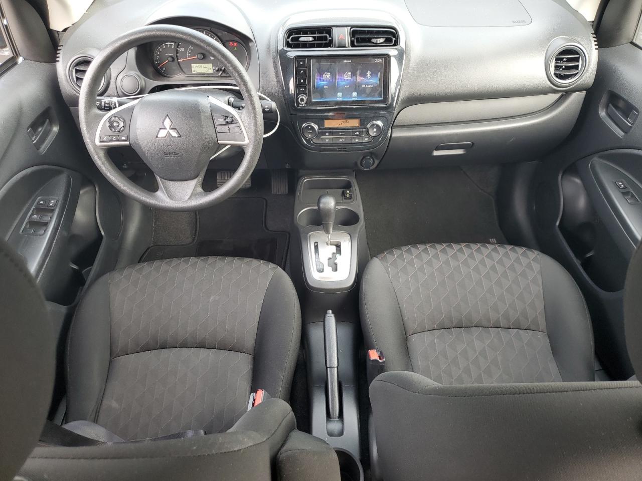 Mitsubishi Mirage Es