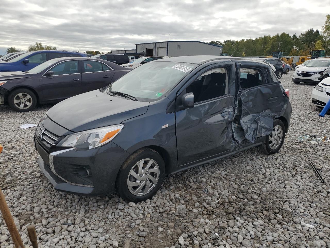 Salvage Mitsubishi Mirage Image