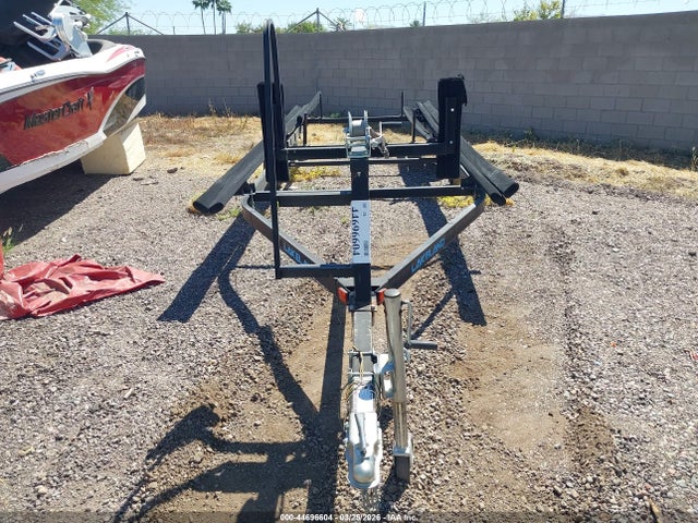 Lakeland Trailer