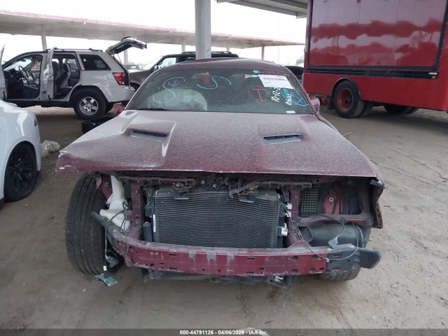 Dodge Challenger Sxt
