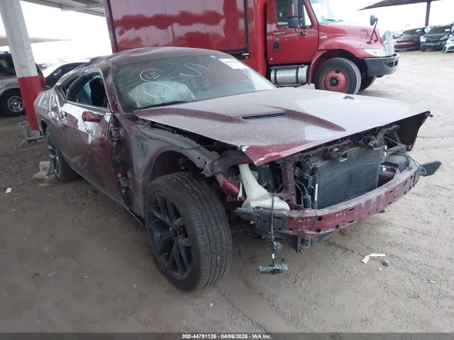Salvage Dodge Challenger Image