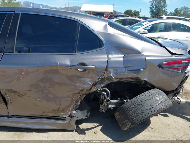 Toyota Camry Xse V6
