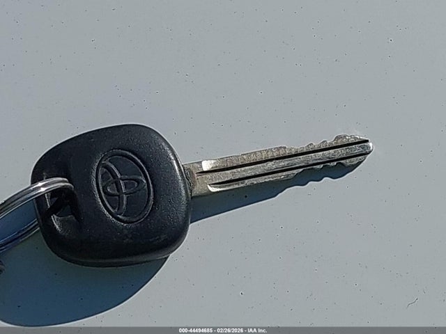 Toyota Camry Xle V6
