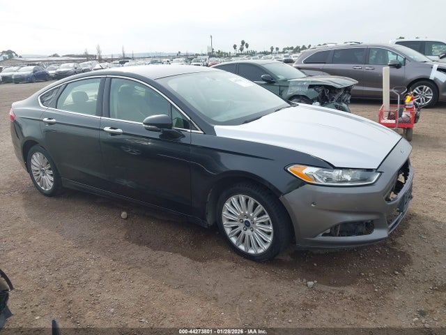 Salvage Ford Fusion Image
