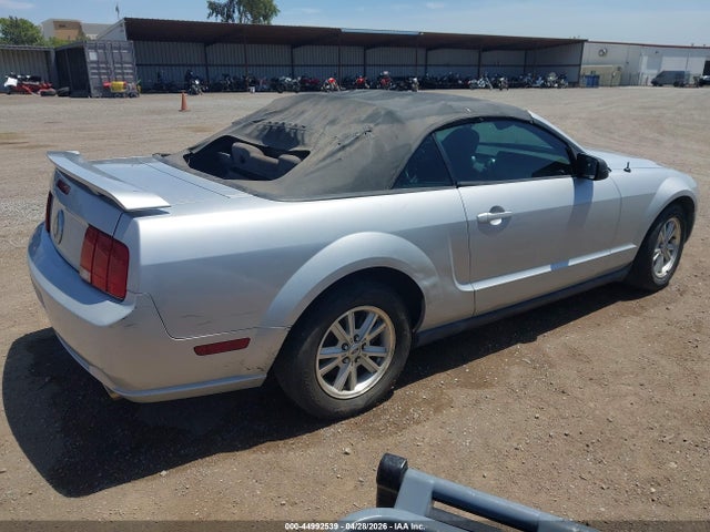 Ford Mustang V6