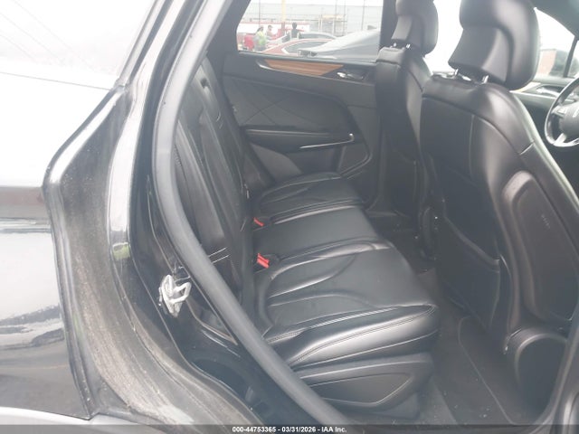 Lincoln MKC Select