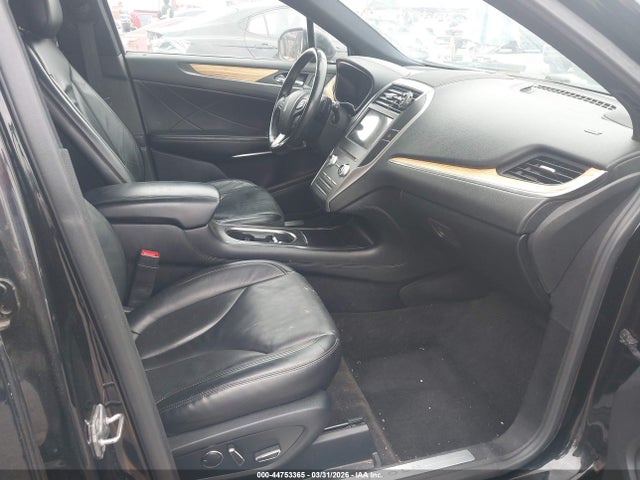 Lincoln MKC Select