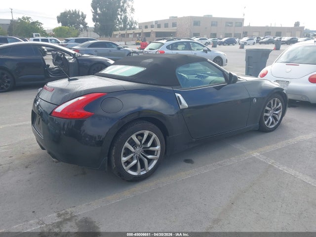Nissan 370Z Touring