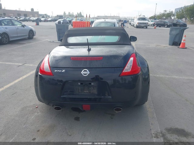 Nissan 370Z Touring