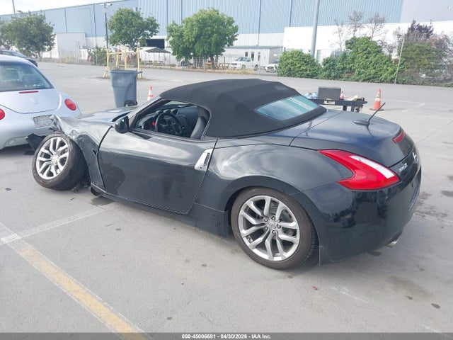 Nissan 370Z Touring