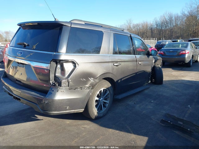 Ford Expedition Xl