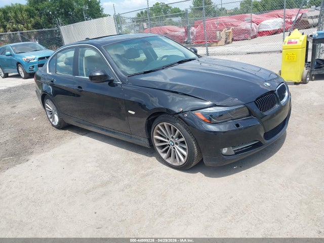 Salvage BMW 3 Series Image