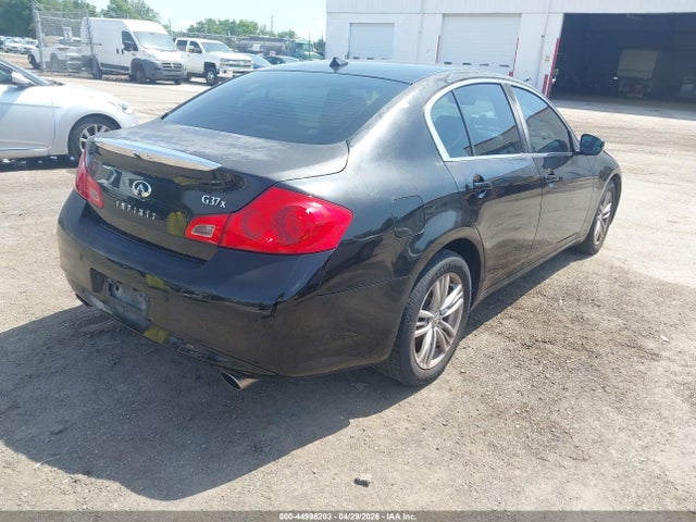 INFINITI G37x