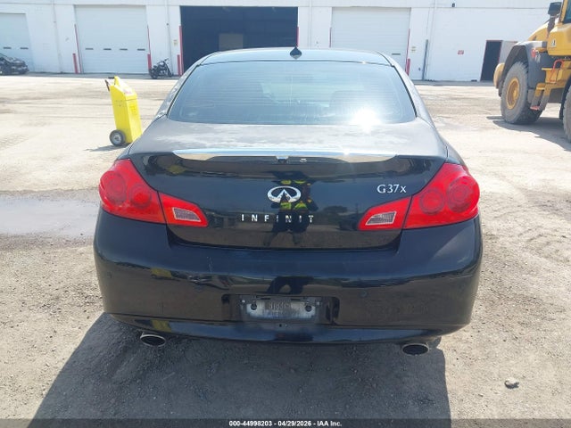 INFINITI G37x
